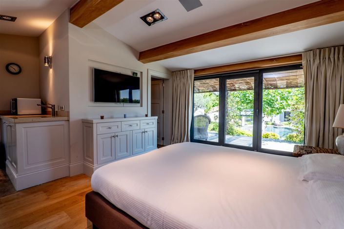 Image No.36-5 Bed House for sale