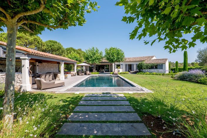 Image No.41-5 Bed House for sale