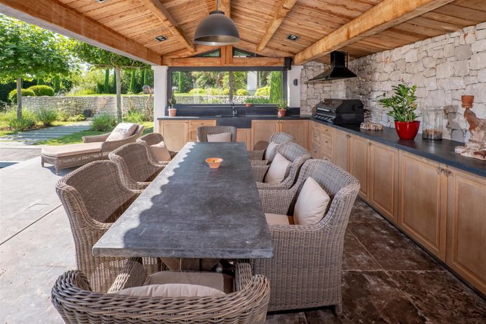 Image No.49-5 Bed House for sale