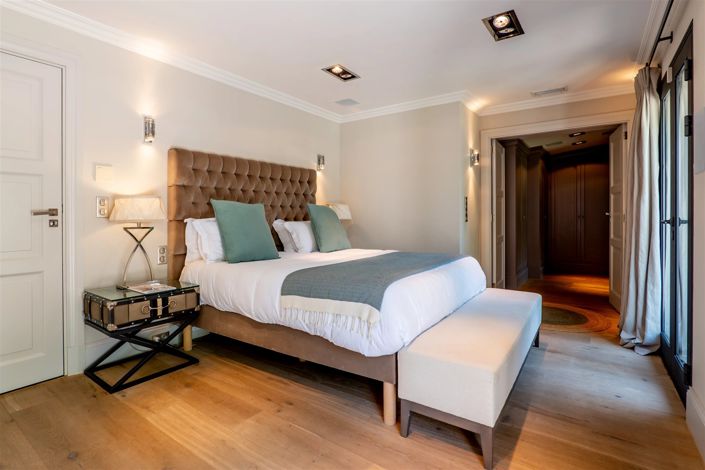 Image No.53-5 Bed House for sale