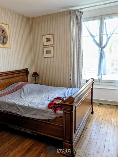 Image No.27-6 Bed House for sale