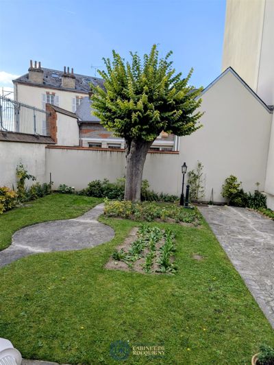 Image No.30-6 Bed House for sale