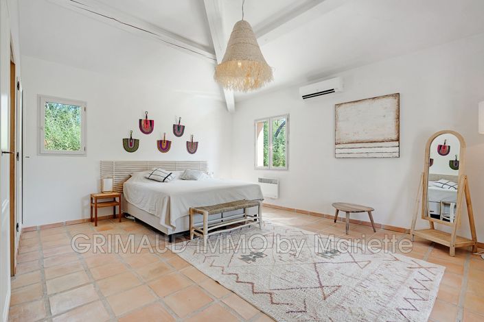 Image No.13-4 Bed House for sale