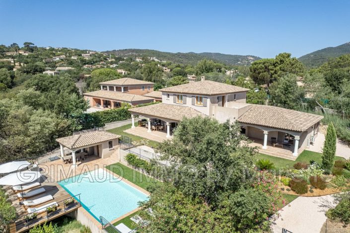 Image No.2-4 Bed House for sale