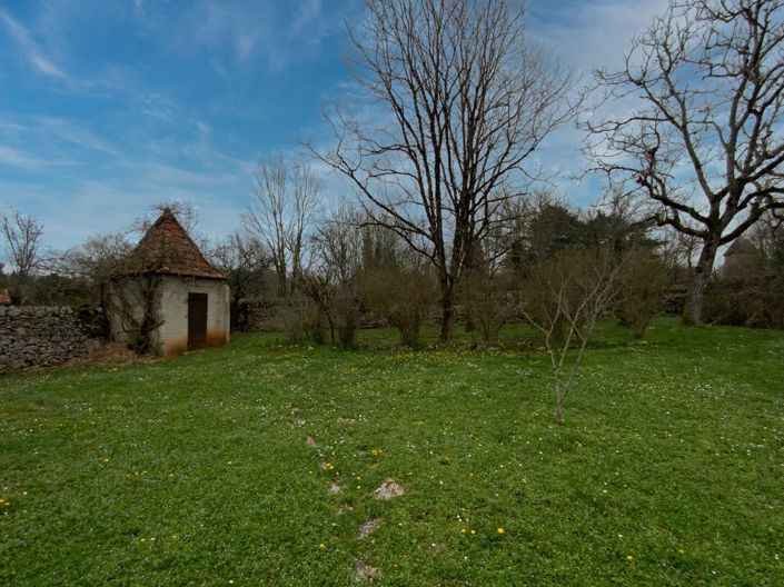 Image No.16-4 Bed House for sale