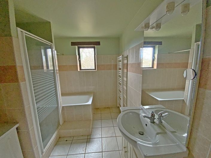 Image No.7-4 Bed House for sale