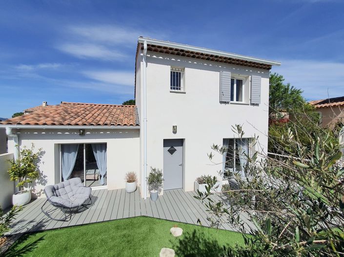 Image No.3-Maison de 3 chambres à vendre à Roquebrune-sur-Argens