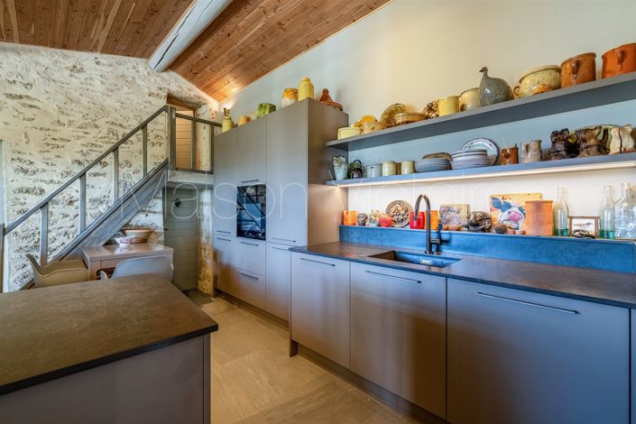 Image No.15-4 Bed House for sale