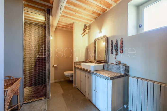 Image No.20-4 Bed House for sale