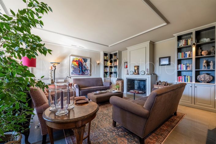 Image No.25-4 Bed House for sale