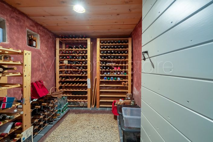 Image No.27-4 Bed House for sale