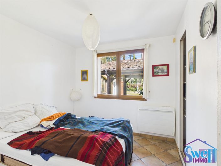 Image No.17-5 Bed House for sale