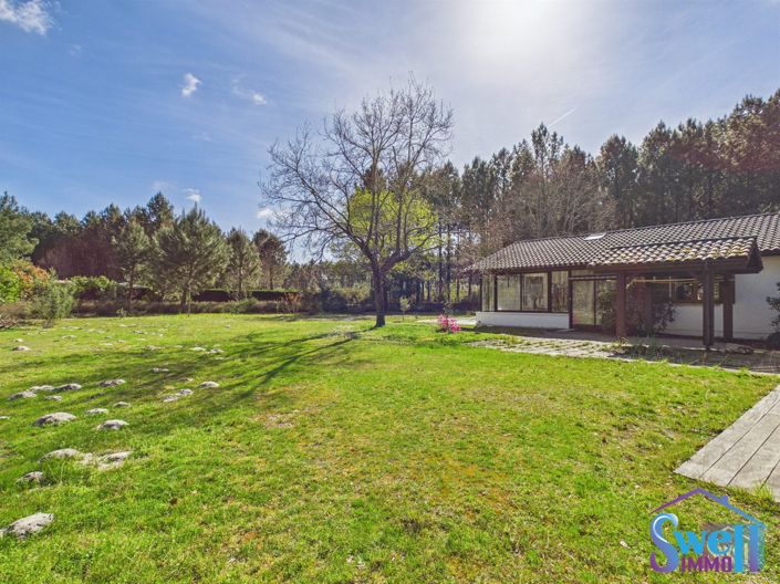 Image No.5-5 Bed House for sale