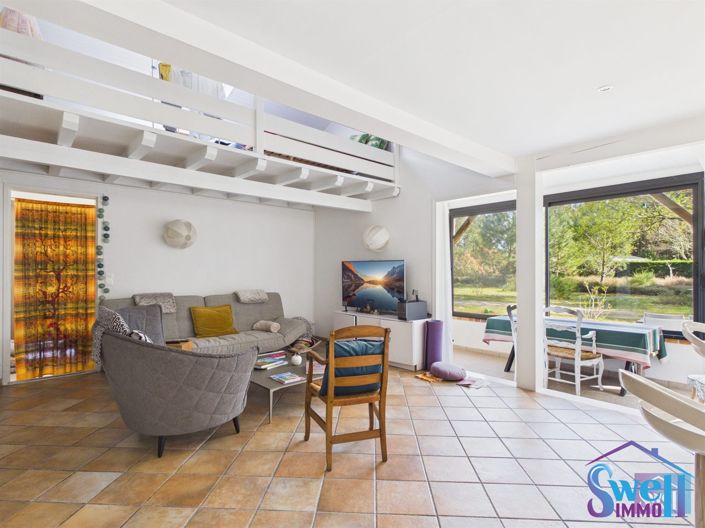 Image No.6-5 Bed House for sale