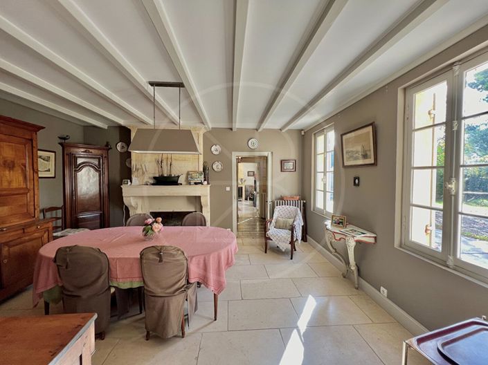 Image No.6-7 Bed House for sale