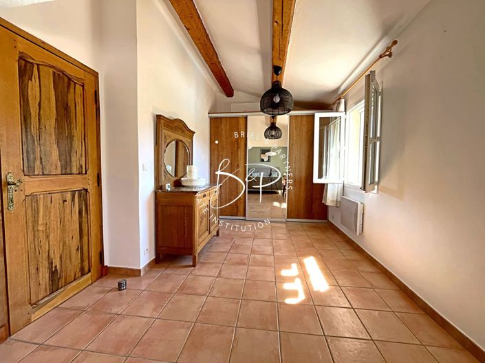 Image No.14-2 Bed House for sale