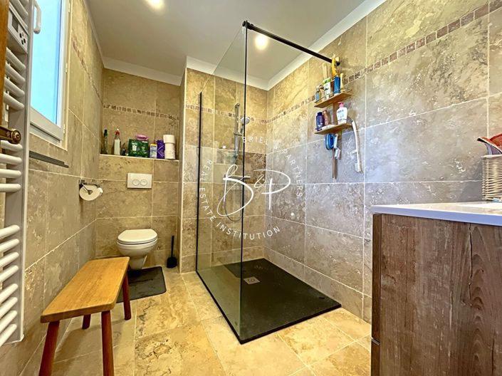 Image No.15-2 Bed House for sale