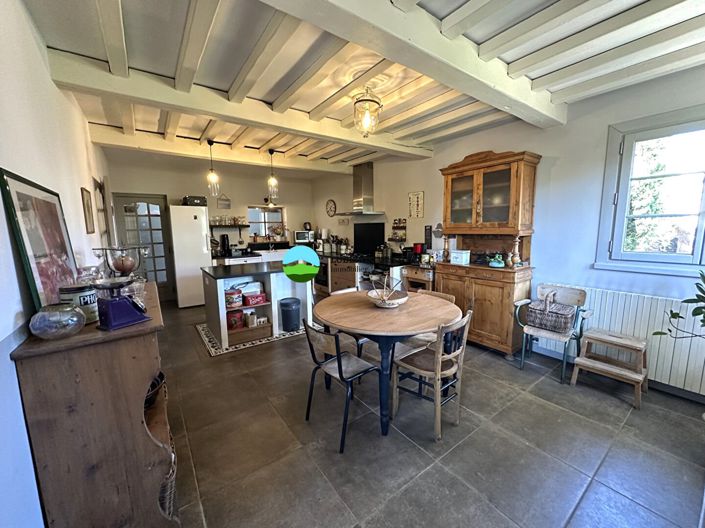 Image No.5-6 Bed House for sale