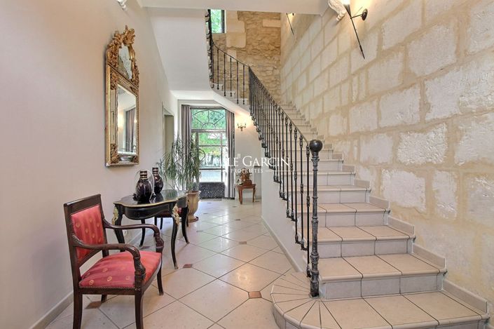 Image No.6-5 Bed House for sale