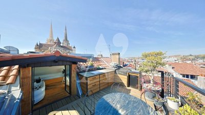 1 - Bayonne, Apartment