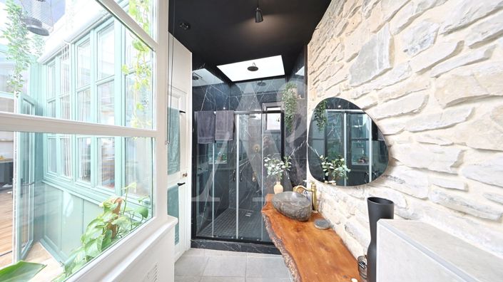 Image No.12-2 Bed Apartment for sale