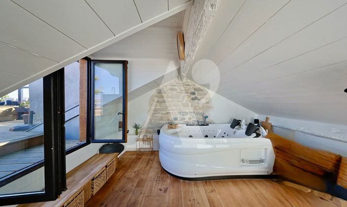 Image No.13-2 Bed Apartment for sale