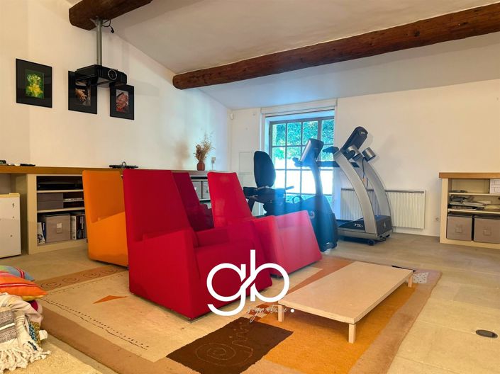 Image No.18-4 Bed House for sale