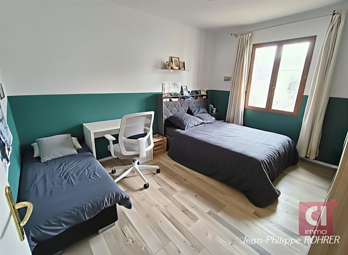 Image No.5-4 Bed House for sale