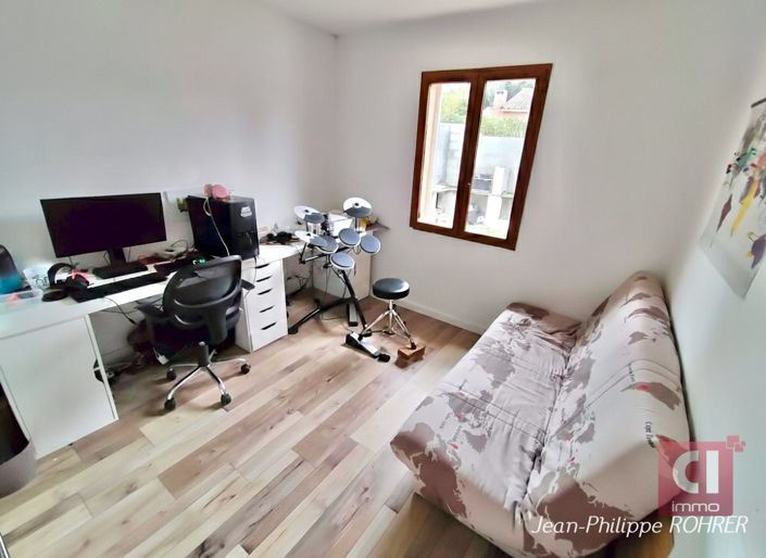 Image No.7-4 Bed House for sale