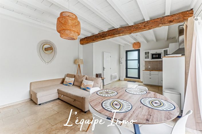 Image No.16-6 Bed House for sale