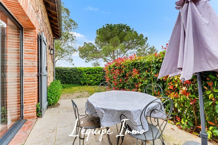 Image No.19-6 Bed House for sale