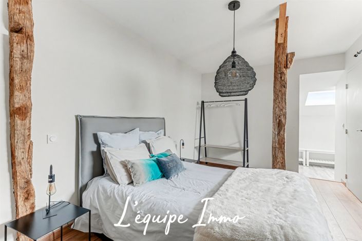 Image No.26-6 Bed House for sale