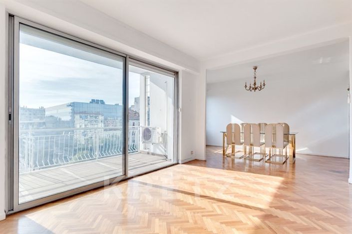 Image No.2-3 Bed Apartment for sale