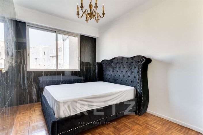 Image No.8-3 Bed Apartment for sale