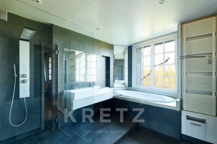 Image No.10-Maison de 6 chambres à vendre à Rueil-Malmaison