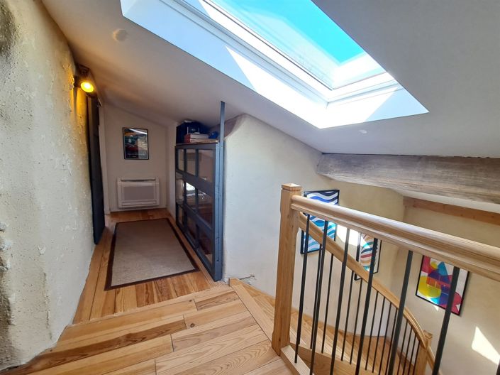 Image No.14-3 Bed House for sale