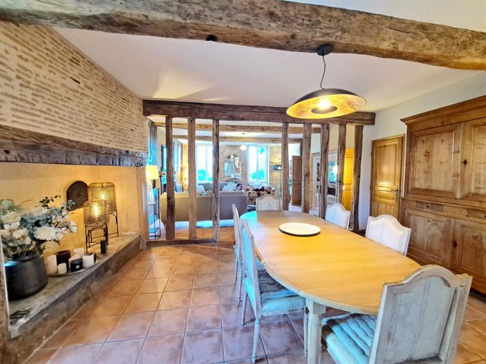 Image No.10-4 Bed House for sale