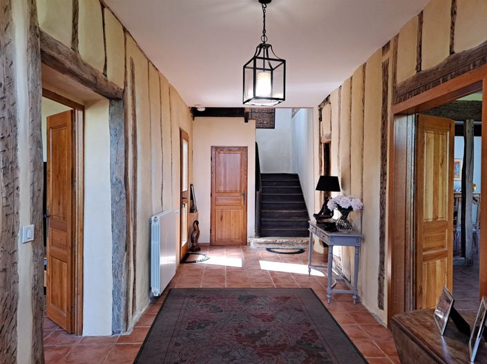 Image No.16-4 Bed House for sale