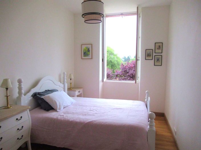 Image No.24-4 Bed House for sale