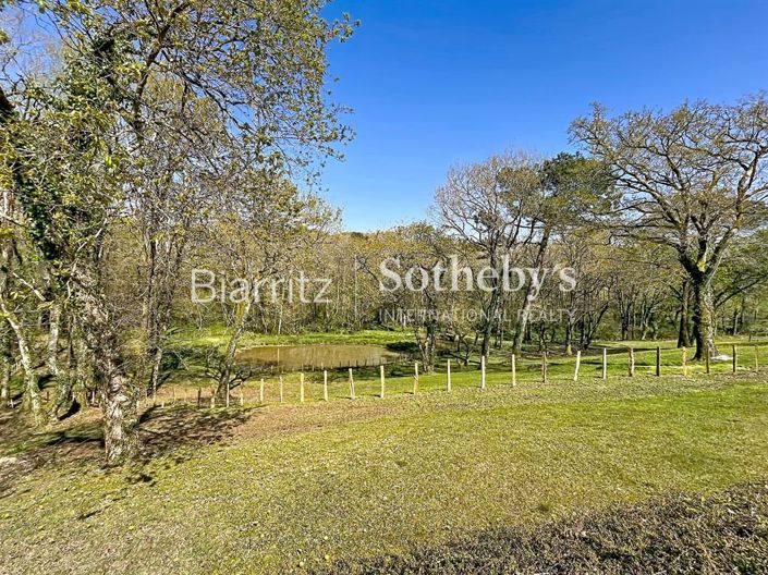 Image No.7-4 Bed House for sale