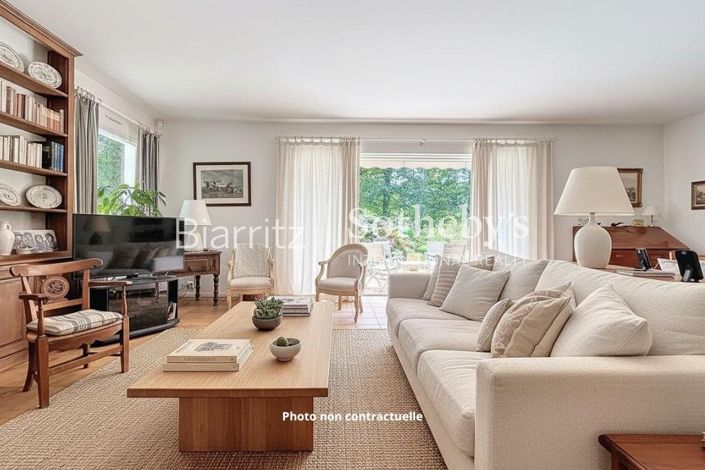 Image No.4-Propriété de 5 chambres à vendre à Arcangues