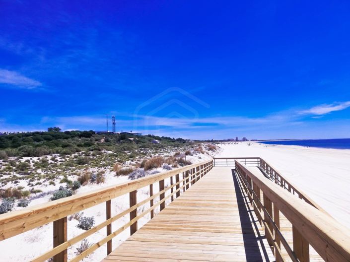 Image No.18-4 Bed Apartment for sale