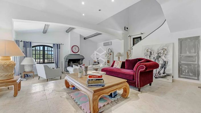 Image No.8-Maison de 5 chambres à vendre à Gassin