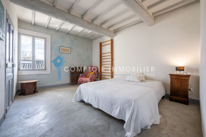 Image No.10-4 Bed House for sale