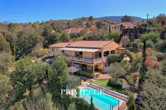 Les Adrets-de-l'Estérel, House