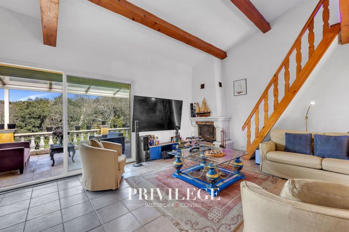 Image No.13-4 Bed House for sale