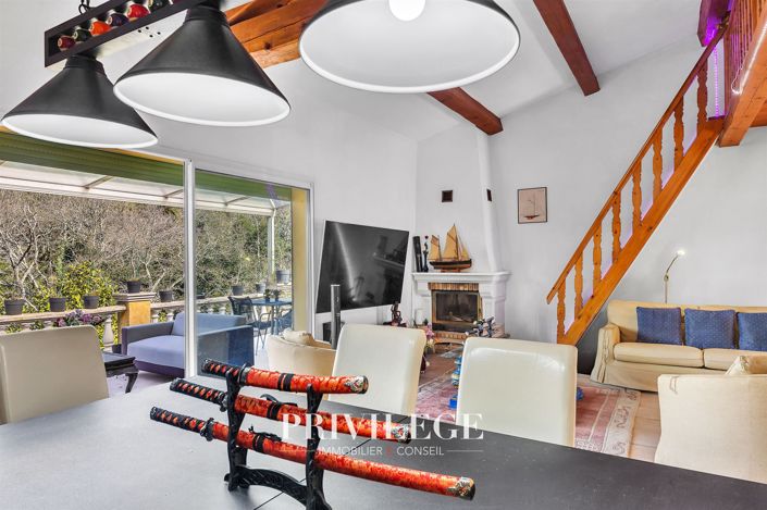 Image No.14-4 Bed House for sale