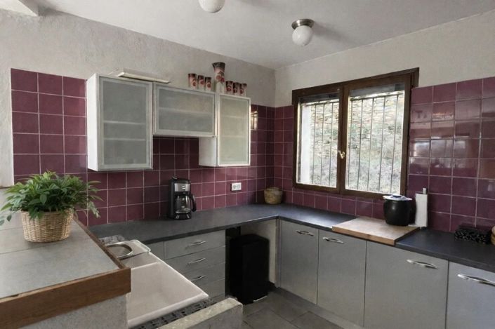 Image No.7-4 Bed House for sale