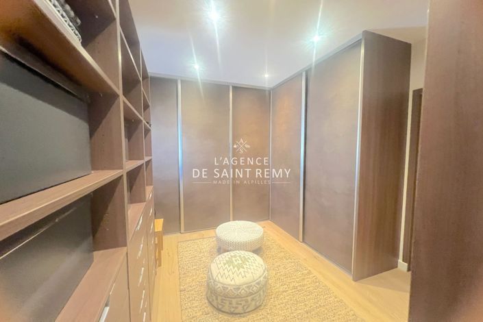 Image No.10-4 Bed House for sale