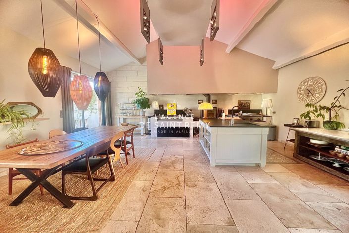 Image No.5-4 Bed House for sale